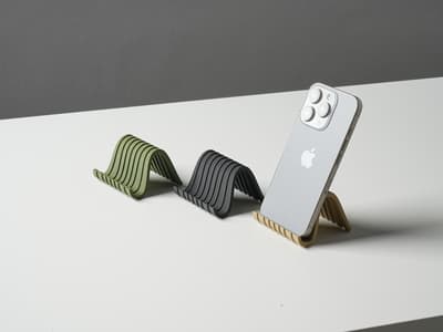 Universal Mobile Holder 